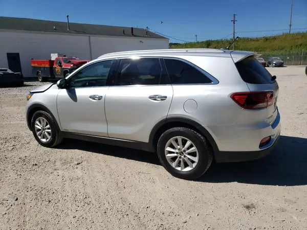5XYPGDA32LG654815 2020 KIA SORENTO - Image 2