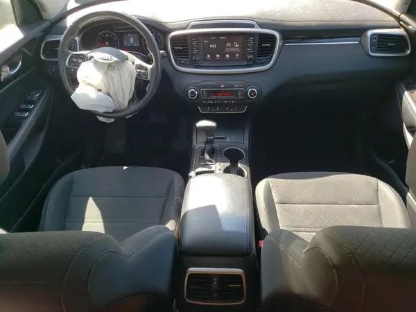 5XYPGDA32LG654815 2020 KIA SORENTO - Image 8
