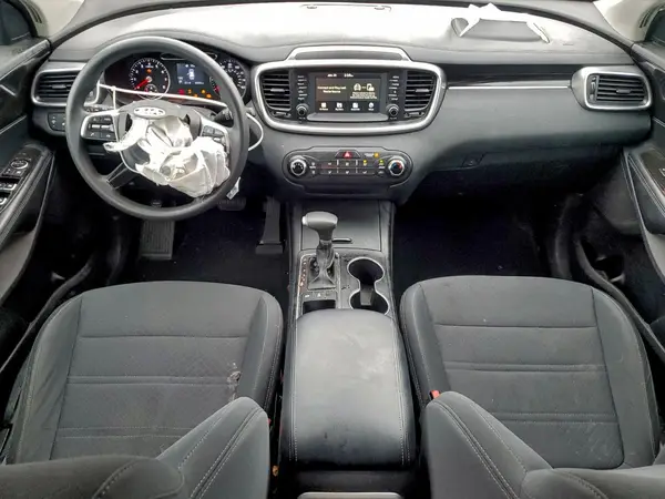 5XYPGDA32LG658427 2020 KIA SORENTO - Image 8