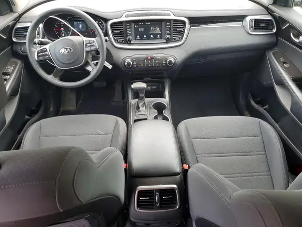 5XYPGDA32LG659643 2020 KIA SORENTO - Image 8