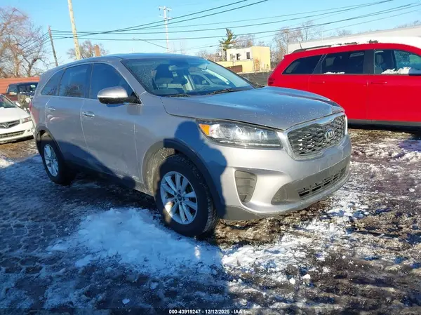 5XYPGDA32LG675633 2020 KIA SORENTO - Image 1