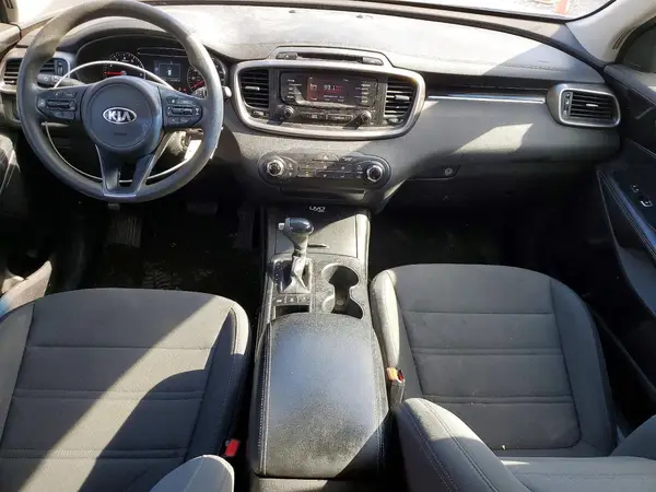 5XYPGDA33GG001500 2016 KIA SORENTO - Image 8