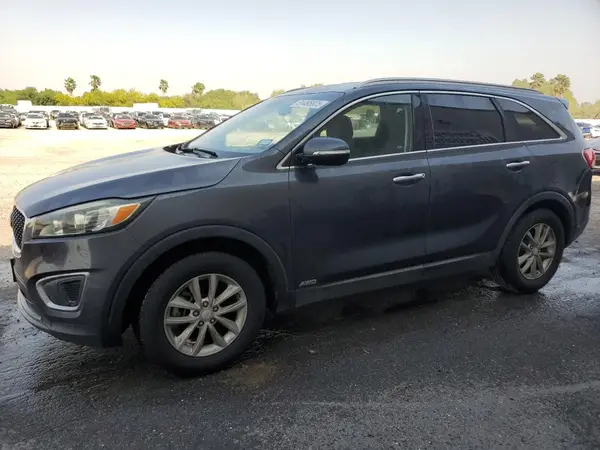 5XYPGDA33GG027126 2016 KIA SORENTO - Image 1