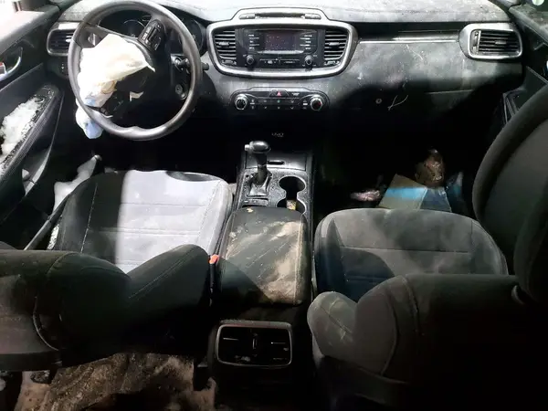 5XYPGDA33GG028311 2016 KIA SORENTO - Image 8