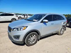 5XYPGDA33GG031970 2016 KIA SORENTO