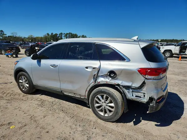 5XYPGDA33GG031970 2016 KIA SORENTO - Image 2
