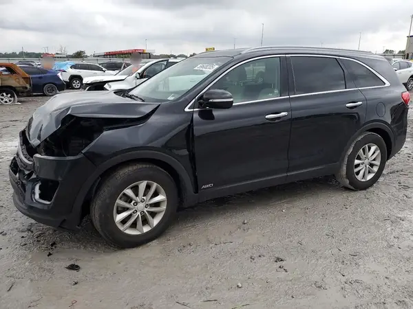 5XYPGDA33GG033895 2016 KIA SORENTO - Image 2