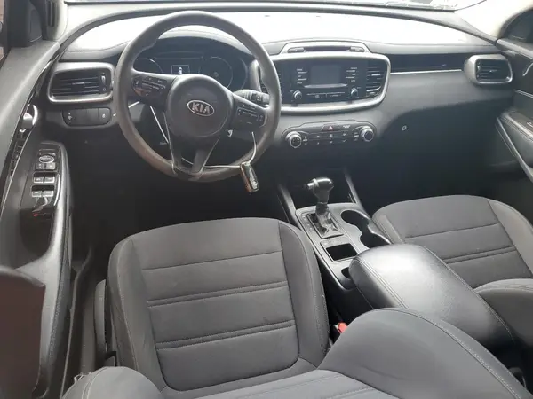 5XYPGDA33GG034772 2016 KIA SORENTO - Image 8