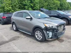 5XYPGDA33GG044573 2016 KIA SORENTO