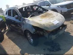 5XYPGDA33GG059459 2016 KIA SORENTO