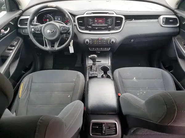 5XYPGDA33GG060918 2016 KIA SORENTO - Image 8