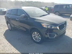 5XYPGDA33GG066928 2016 KIA SORENTO
