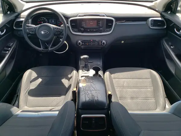 5XYPGDA33GG091604 2016 KIA SORENTO - Image 8
