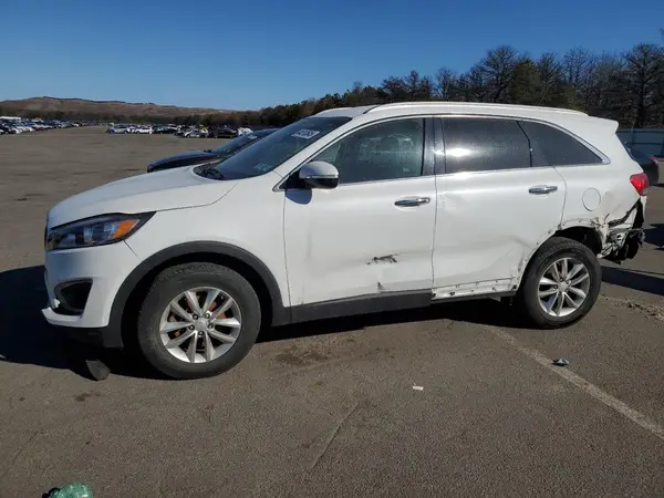 5XYPGDA33GG107641 2016 KIA SORENTO - Image 1