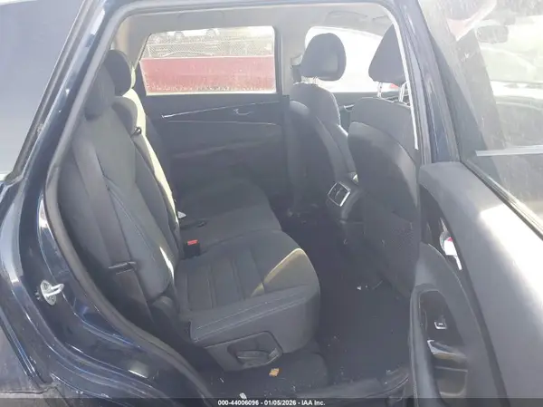 5XYPGDA33GG145709 2016 KIA SORENTO - Image 8