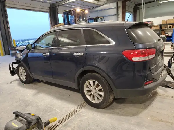 5XYPGDA33GG145712 2016 KIA SORENTO - Image 2
