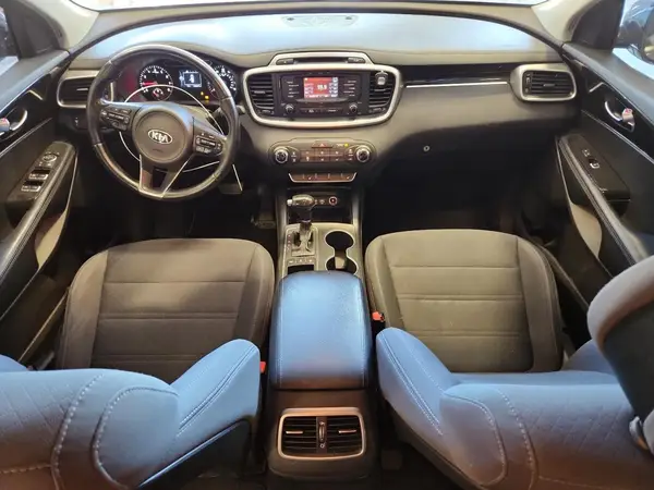 5XYPGDA33GG147122 2016 KIA SORENTO - Image 8