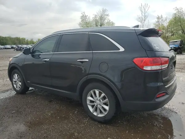 5XYPGDA33GG148884 2016 KIA SORENTO - Image 2