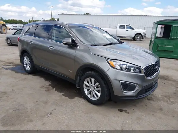 5XYPGDA33GG162705 2016 KIA SORENTO - Image 1