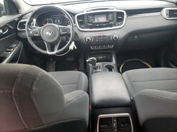 5XYPGDA33GG163806 2016 KIA SORENTO - Image 8