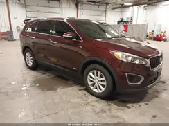 5XYPGDA33GG173882 2016 KIA SORENTO
