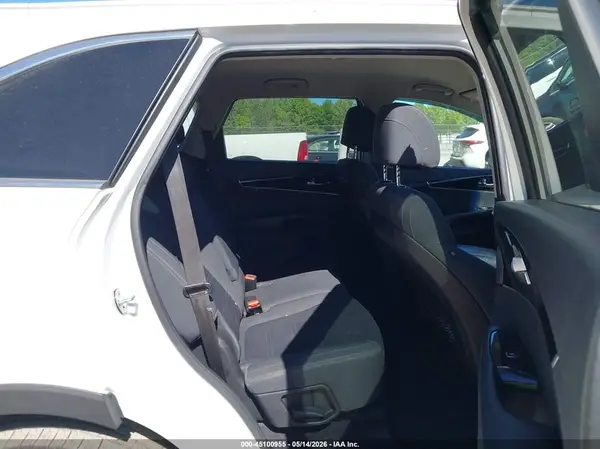 5XYPGDA33HG189226 2017 KIA SORENTO - Image 8
