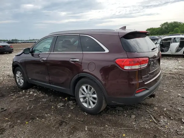 5XYPGDA33HG198962 2017 KIA SORENTO - Image 2