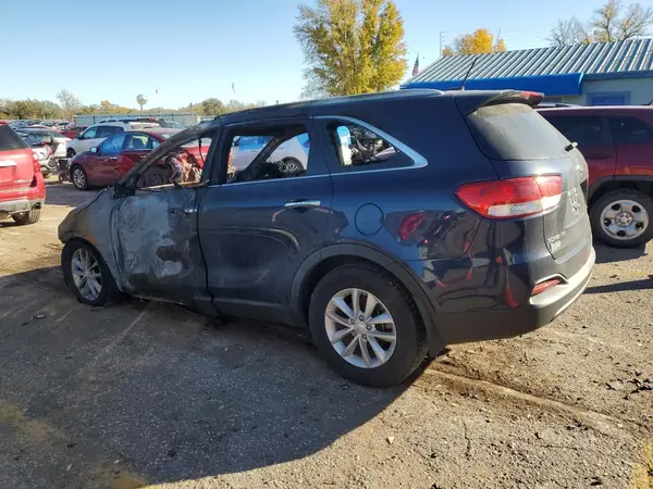 5XYPGDA33HG214142 2017 KIA SORENTO - Image 2