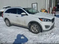 5XYPGDA33HG230101 2017 KIA SORENTO