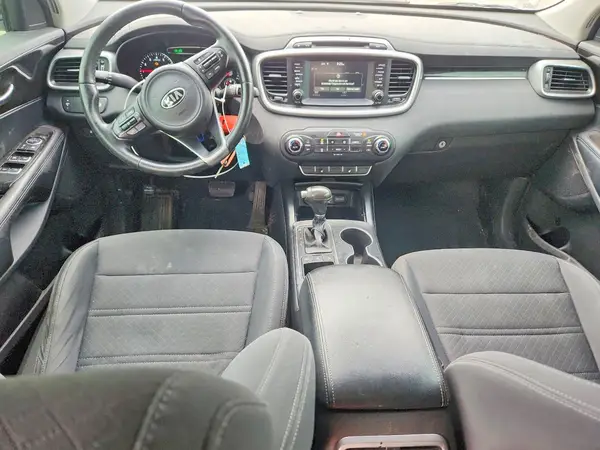 5XYPGDA33HG231295 2017 KIA SORENTO - Image 8