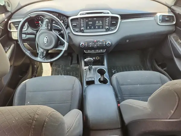 5XYPGDA33HG250154 2017 KIA SORENTO - Image 8