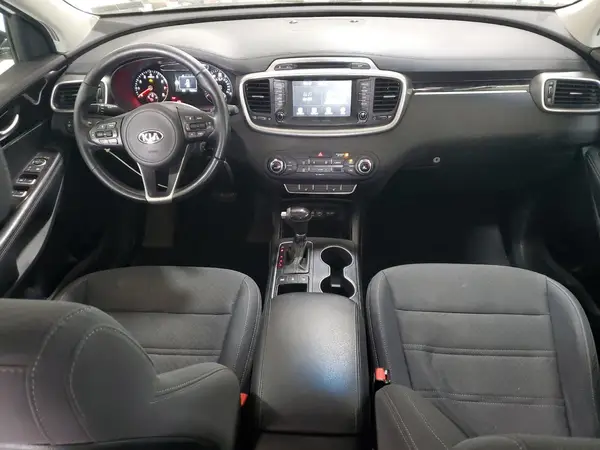 5XYPGDA33HG253023 2017 KIA SORENTO - Image 8