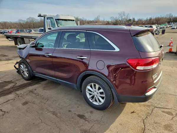 5XYPGDA33HG268508 2017 KIA SORENTO - Image 2