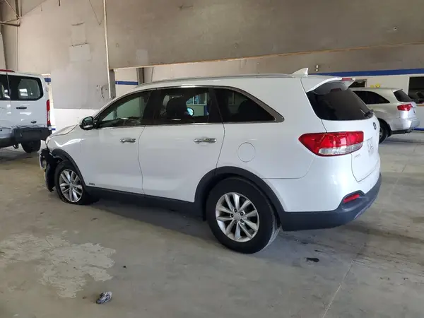 5XYPGDA33HG272249 2017 KIA SORENTO - Image 2