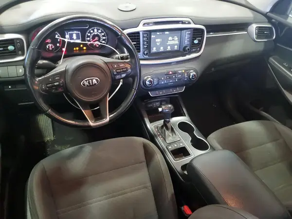 5XYPGDA33HG272249 2017 KIA SORENTO - Image 8