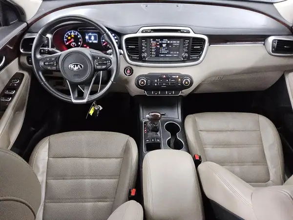 5XYPGDA33HG277208 2017 KIA SORENTO - Image 8