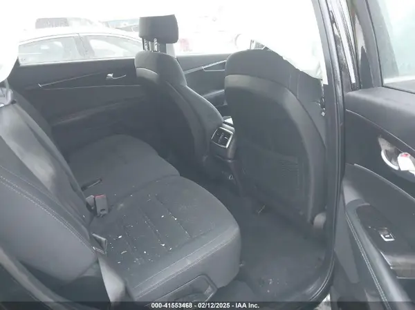 5XYPGDA33HG288273 2017 KIA SORENTO - Image 8