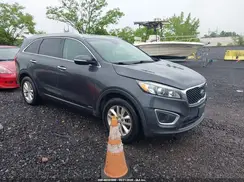5XYPGDA33HG293991 2017 KIA SORENTO