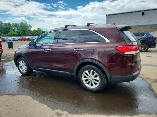 5XYPGDA33HG324852 2017 KIA SORENTO - Image 2
