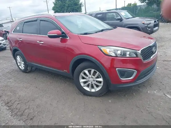 5XYPGDA33HG331624 2017 KIA SORENTO - Image 1