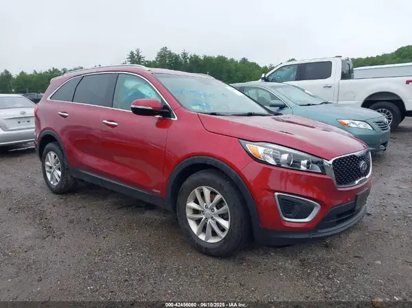 5XYPGDA33JG349093 2018 KIA SORENTO - Image 1