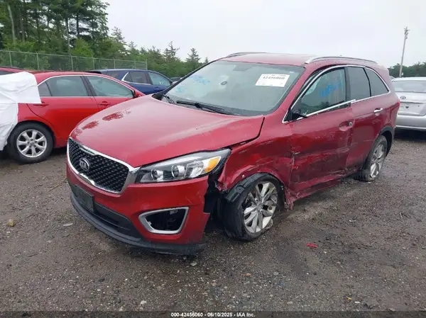 5XYPGDA33JG349093 2018 KIA SORENTO - Image 2