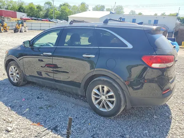 5XYPGDA33JG349935 2018 KIA SORENTO - Image 2