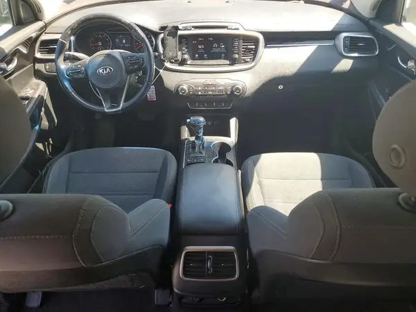 5XYPGDA33JG349935 2018 KIA SORENTO - Image 8