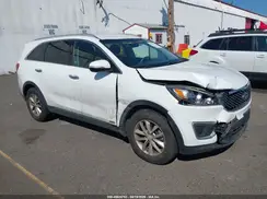5XYPGDA33JG367609 2018 KIA SORENTO