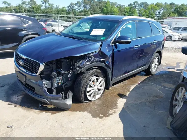 5XYPGDA33JG382319 2018 KIA SORENTO - Image 2