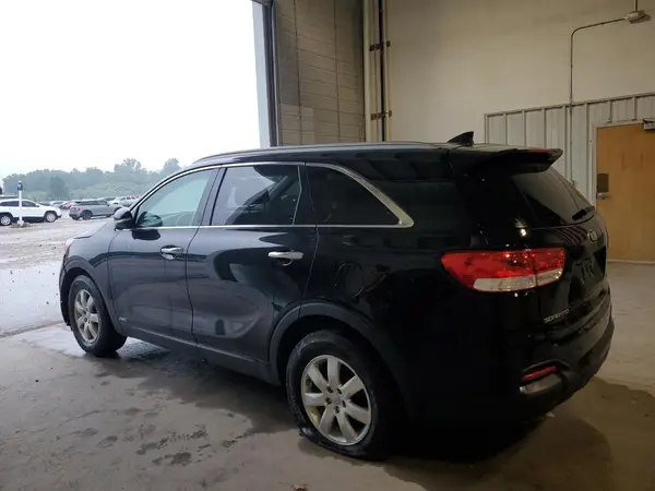 5XYPGDA33JG383809 2018 KIA SORENTO - Image 2