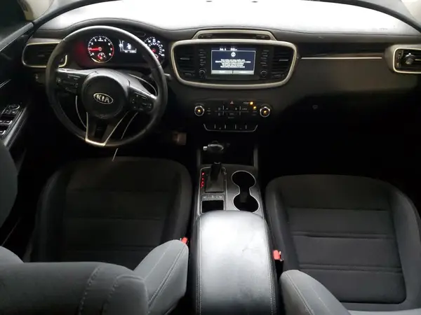 5XYPGDA33JG383809 2018 KIA SORENTO - Image 8