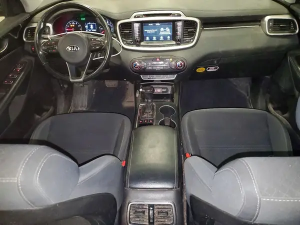 5XYPGDA33JG400950 2018 KIA SORENTO - Image 8