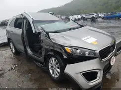 5XYPGDA33JG425203 2018 KIA SORENTO